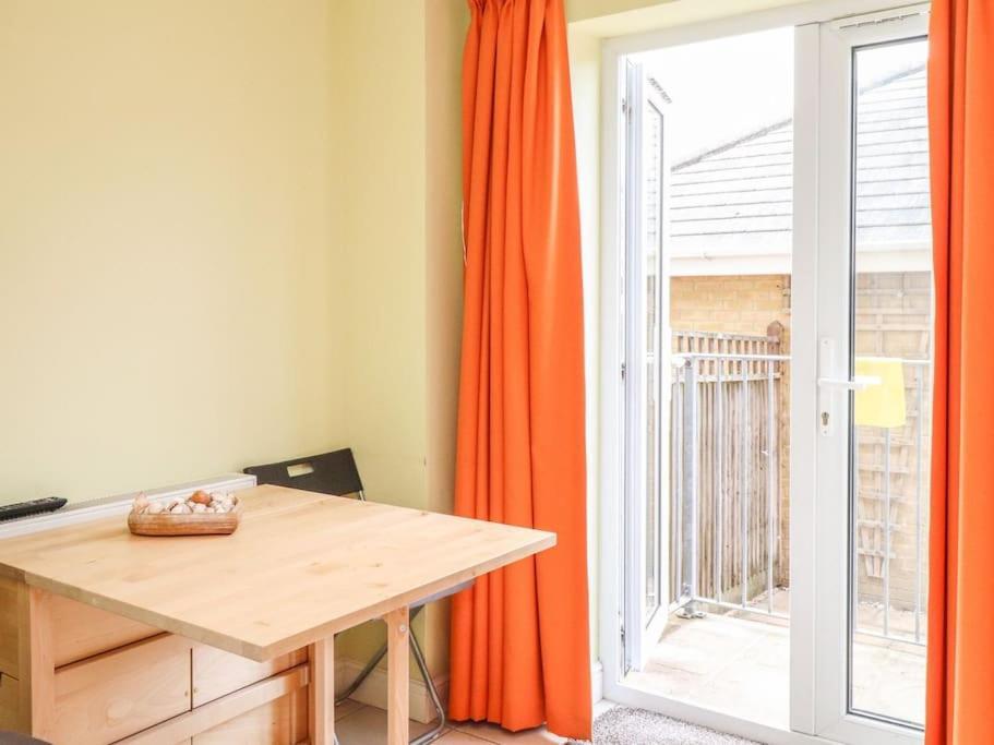 Stunning Seaviews - House - Jacuzzi Bath Tub Holiday home *